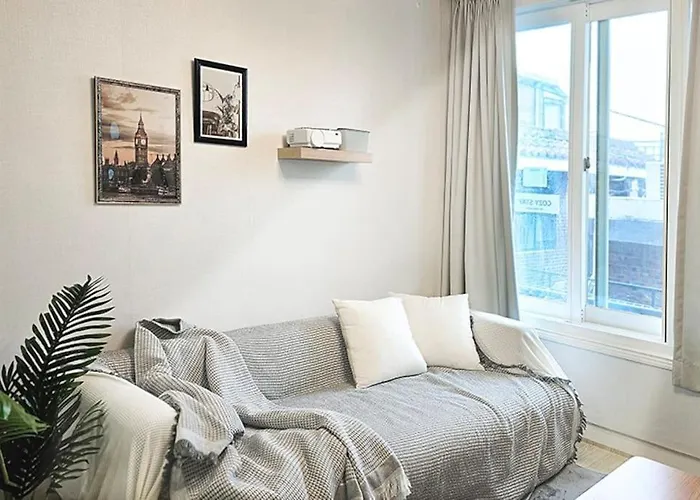 Cozy Stay Near Hongdae & Sinchon Station 4Min For Max 6